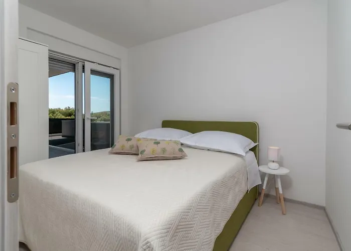 Helena Apartamento Trogir