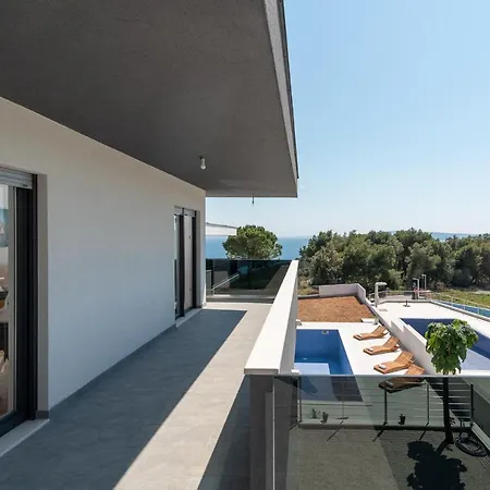 Helena Apartman Trogir