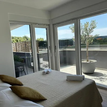 Helena Apartman Trogir