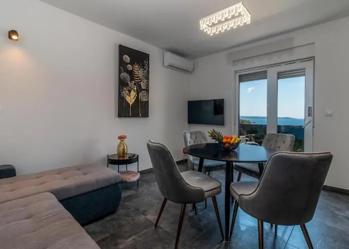 Apartman Helena Trogir