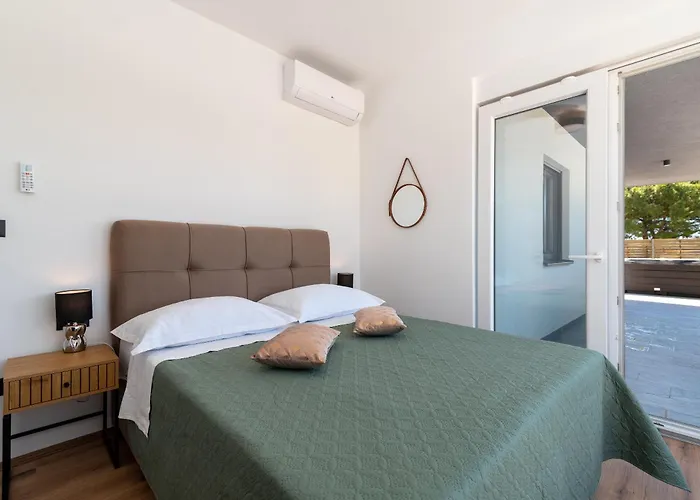 Helena Apartman Trogir