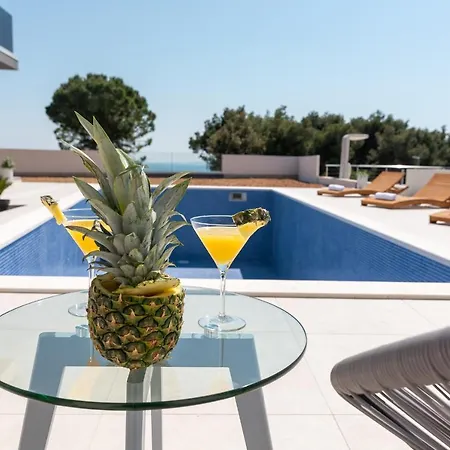 Helena Appartamento *