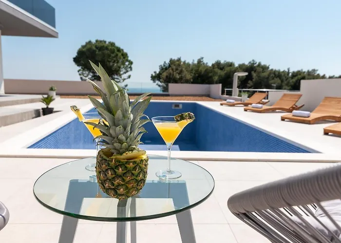 Helena Appartement *